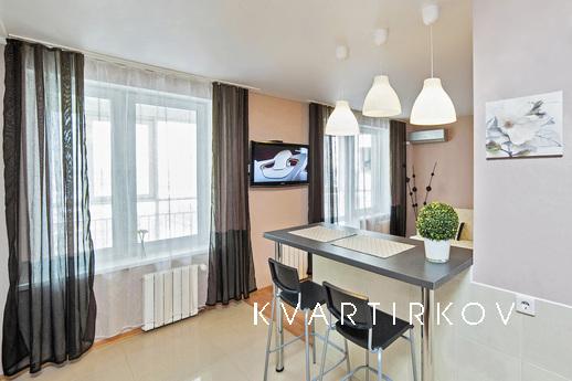 Уютная и современная квартира – студия в элитном доме, обору