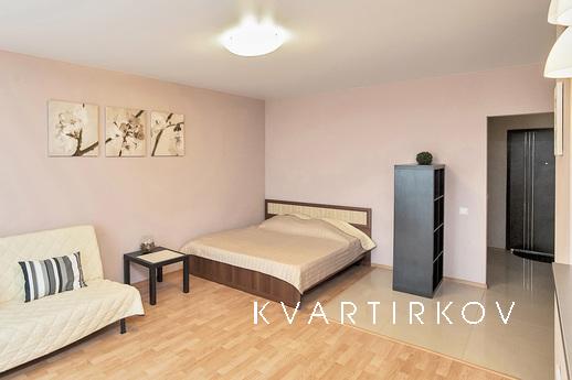 Элитная квартира студия у ЖД вокзала, Екатеринбург - квартира посуточно