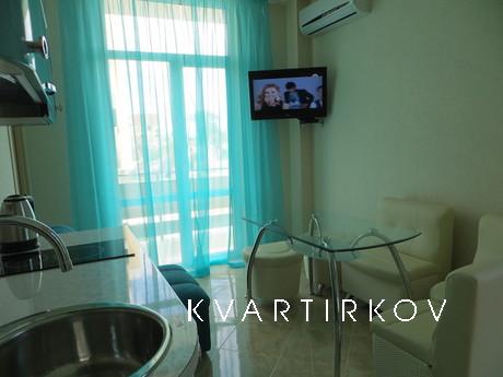 Rent 2-bedroom apartment near the beach (50 meters) near the