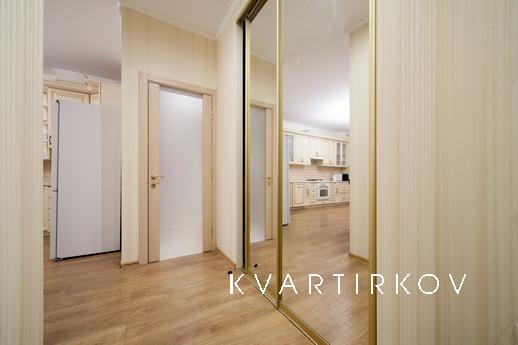 VIP 2 х ком апартаменты  возле Ратушы, Львов - квартира посуточно