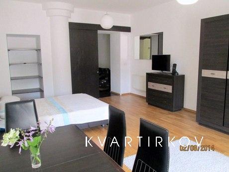 2-комнатная квартира VIP класса в центре Львова, ул.Коперник