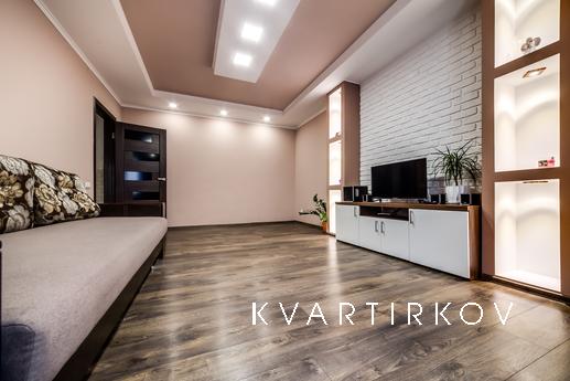 3-кімнатна квартира VIP класу в центрі Львова, Квартира знах