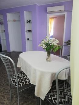 2 кімнатна студія біля залізничного вокз, Дніпро (Дніпропетровськ) - квартира подобово