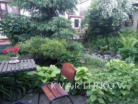 Apartment HELGA люкс з терасою та садом, Львов - квартира посуточно