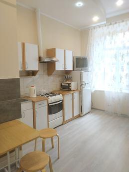 1k Center, Odessa - apartment by the day