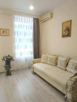 1k Center, Odessa - apartment by the day