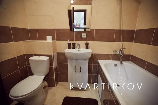 New apartment in new building, Rivne - apartment by the day