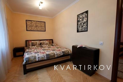 2-roomed apartment by the day in Rivne., Rivne - apartment by the day