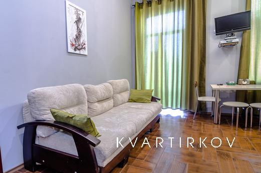 Andrii Marchenko, Kyiv - apartment by the day