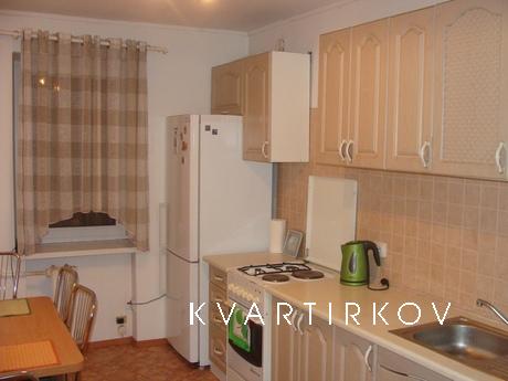 Квартира для сім'ї або двох пар, Львів - квартира подобово