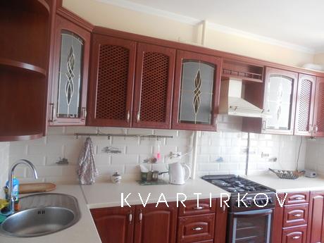 1комнатная квартира по вул.Крушельницько, Трускавець - квартира подобово