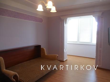 Уютная светлая двухкомнатная квартира, расположенная по ул. 