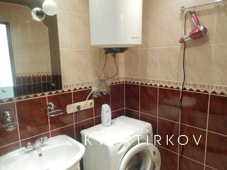 1 bedroom apartment near the sanatorium, Truskavets - apartment by the day