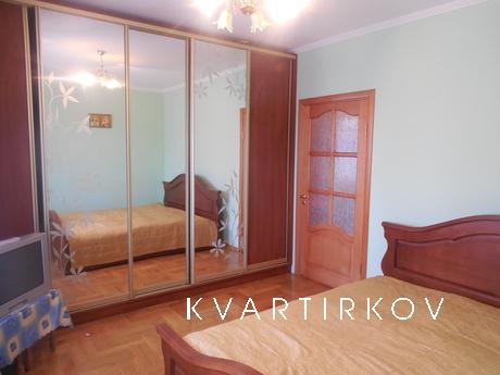 Двокімнатна елітна квартира в центрі, Трускавець - квартира подобово