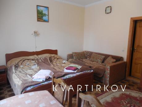 The rooms in the cottage, Truskavets - apartment by the day
