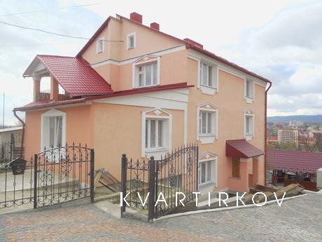 Номери в котеджі, Трускавець - квартира подобово