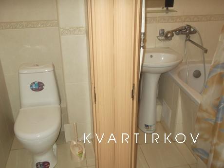 2-bedroom suite District Railway, Simferopol - apartment by the day
