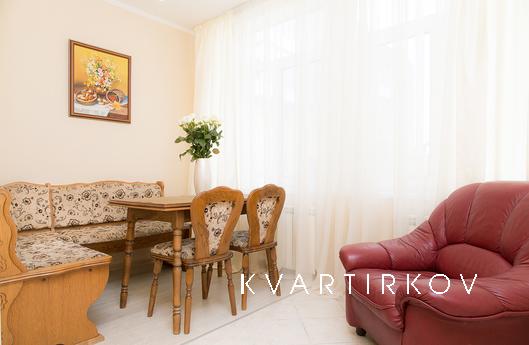 LUX Apartment Lysenko 8 m. Golden Gate, Kyiv - apartment by the day