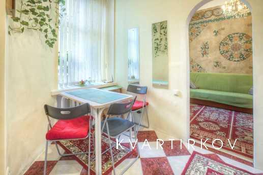 1 bedroom apartment in the hear, Saint Petersburg - apartment by the day