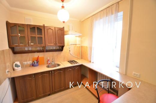 Wonderful apartment in Sadovaya street!, Mykolaiv - apartment by the day