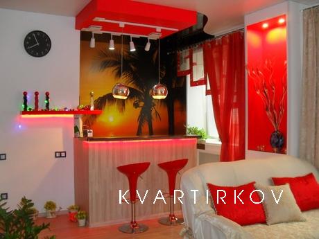 Сдаётся посуточно стильная однокомнатная квартира-студия с б