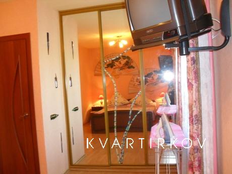Large flat, from station 10 min walk, Saransk - apartment by the day