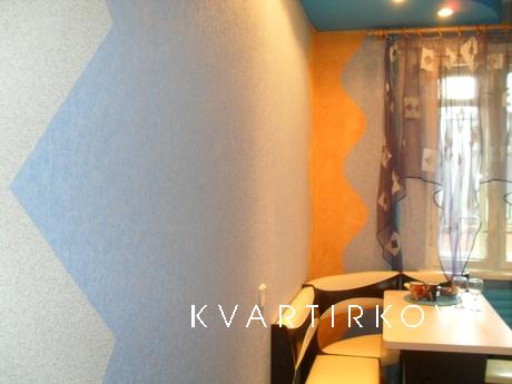 Large flat, from station 10 min walk, Saransk - apartment by the day