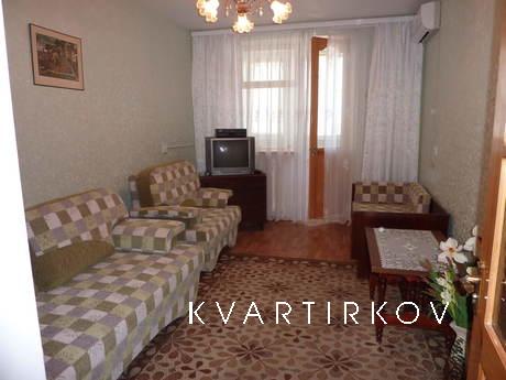 2-bedroom apartment in the center of Yalta, on the street. D