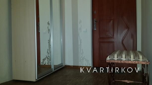 2 Bedroom Center Station, Dnipro (Dnipropetrovsk) - apartment by the day