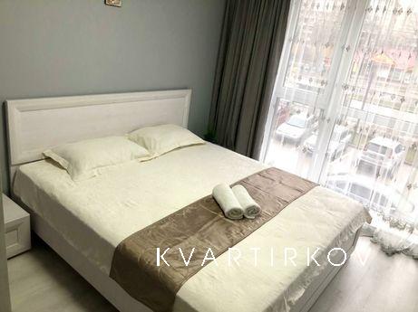 I am renting a 1-room apartment in Novobudov (Avalon) vul. S