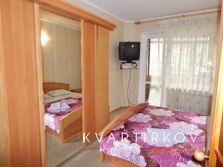 Apartment for Rent (own), Simferopol - apartment by the day