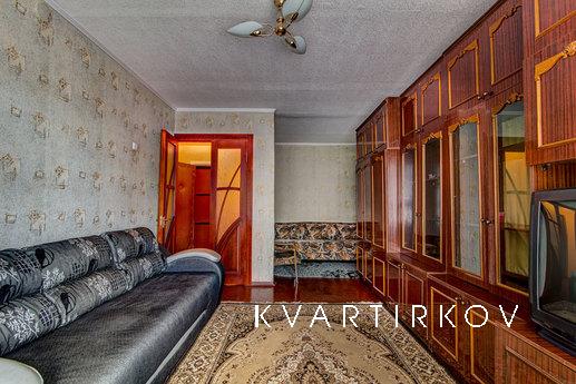 Rent an apartment, Dnipro (Dnipropetrovsk) - apartment by the day