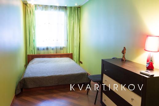 Exclusive! Reconditionning!, Kharkiv - apartment by the day