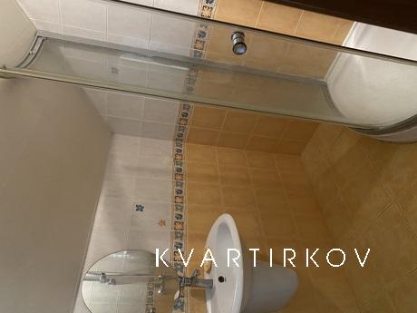 rent a house from the landlady by the se, Odessa - apartment by the day