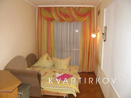 Podobovo garni 2 kіmn. Apartment in Tsen, Lutsk - apartment by the day