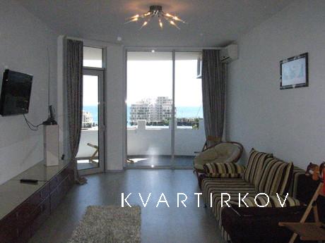 Apartments near the sea, Yalta - apartment by the day