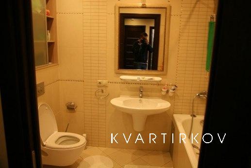 2 BR at the Boulevard of Dmitry Donskoy, Moscow - apartment by the day