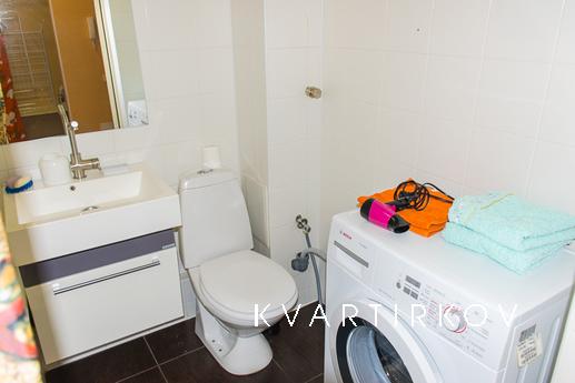 Однокомнатная квартира-студия, Екатеринбург - квартира посуточно