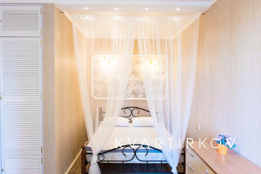 Однокомнатная квартира-студия, Екатеринбург - квартира посуточно