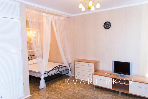 Однокомнатная квартира-студия, Екатеринбург - квартира посуточно