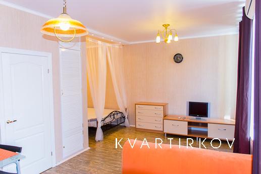 Однокомнатная квартира-студия, Екатеринбург - квартира посуточно