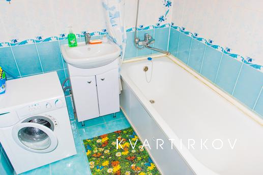 Двухкомнатная квартира посуточно, Екатеринбург - квартира посуточно