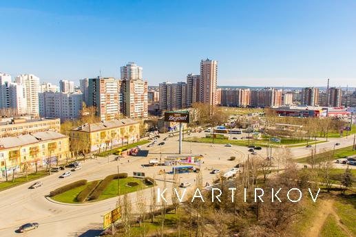 Двухкомнатная квартира посуточно, Екатеринбург - квартира посуточно