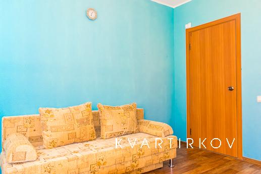 Трехкомнатная квартира посуточно, Екатеринбург - квартира посуточно