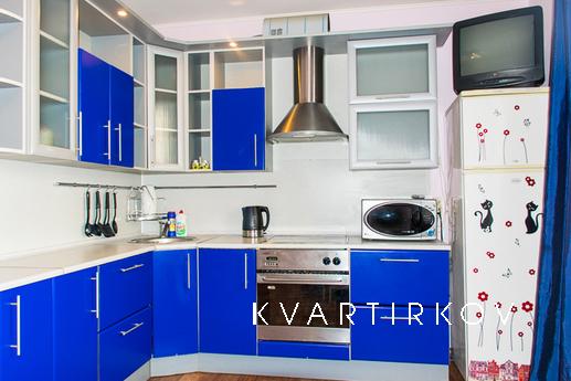 Трехкомнатная квартира посуточно, Екатеринбург - квартира посуточно