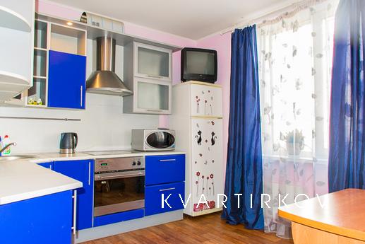 Трехкомнатная квартира посуточно, Екатеринбург - квартира посуточно