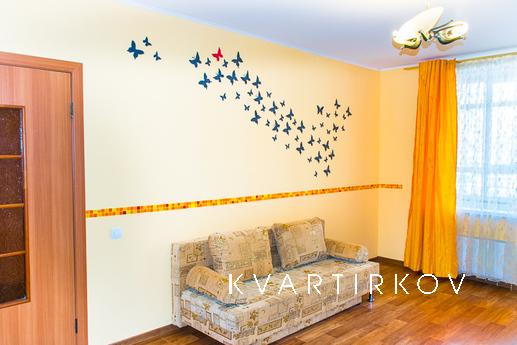 Трехкомнатная квартира посуточно, Екатеринбург - квартира посуточно