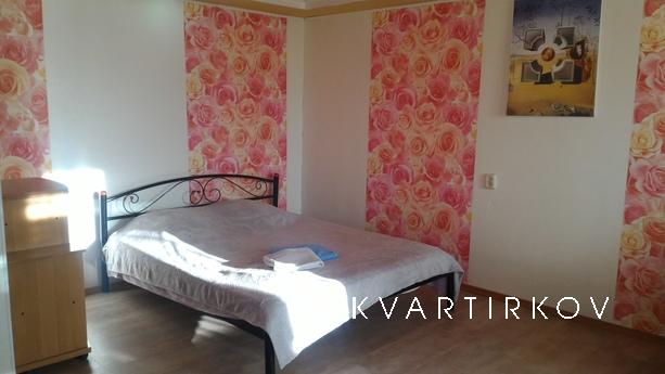 Cozy apartment in the center of Lugansk, Luhansk - apartment by the day