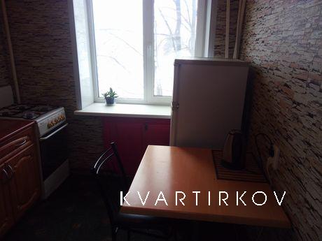 1 bedroom apartment for rent, Luhansk - apartment by the day