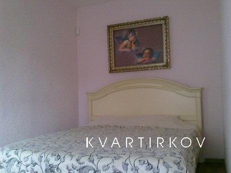 Beautiful, cozy apartment, Kyiv - apartment by the day